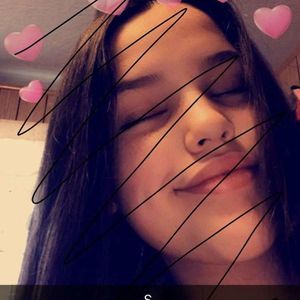 Meet your Posher, Francisca